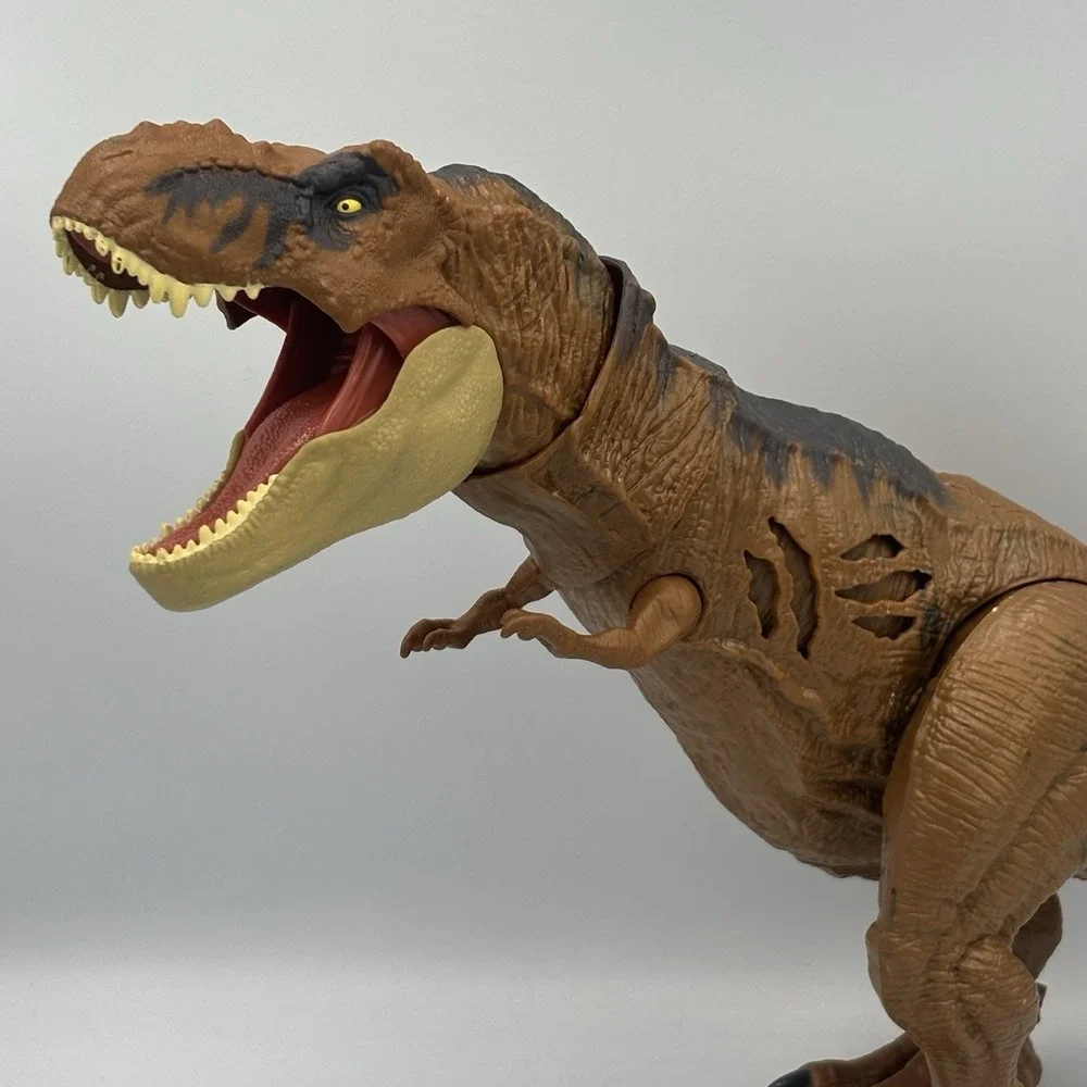 Jurassic World Dominion Extreme Damage Tyrannosaurus Rex Exclusive‎